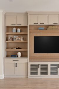 Family Room Built In Bookshelves Entertainment Console