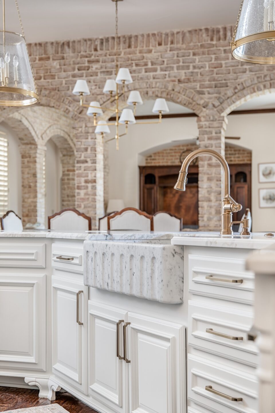 Kitchen Design With Light Brick