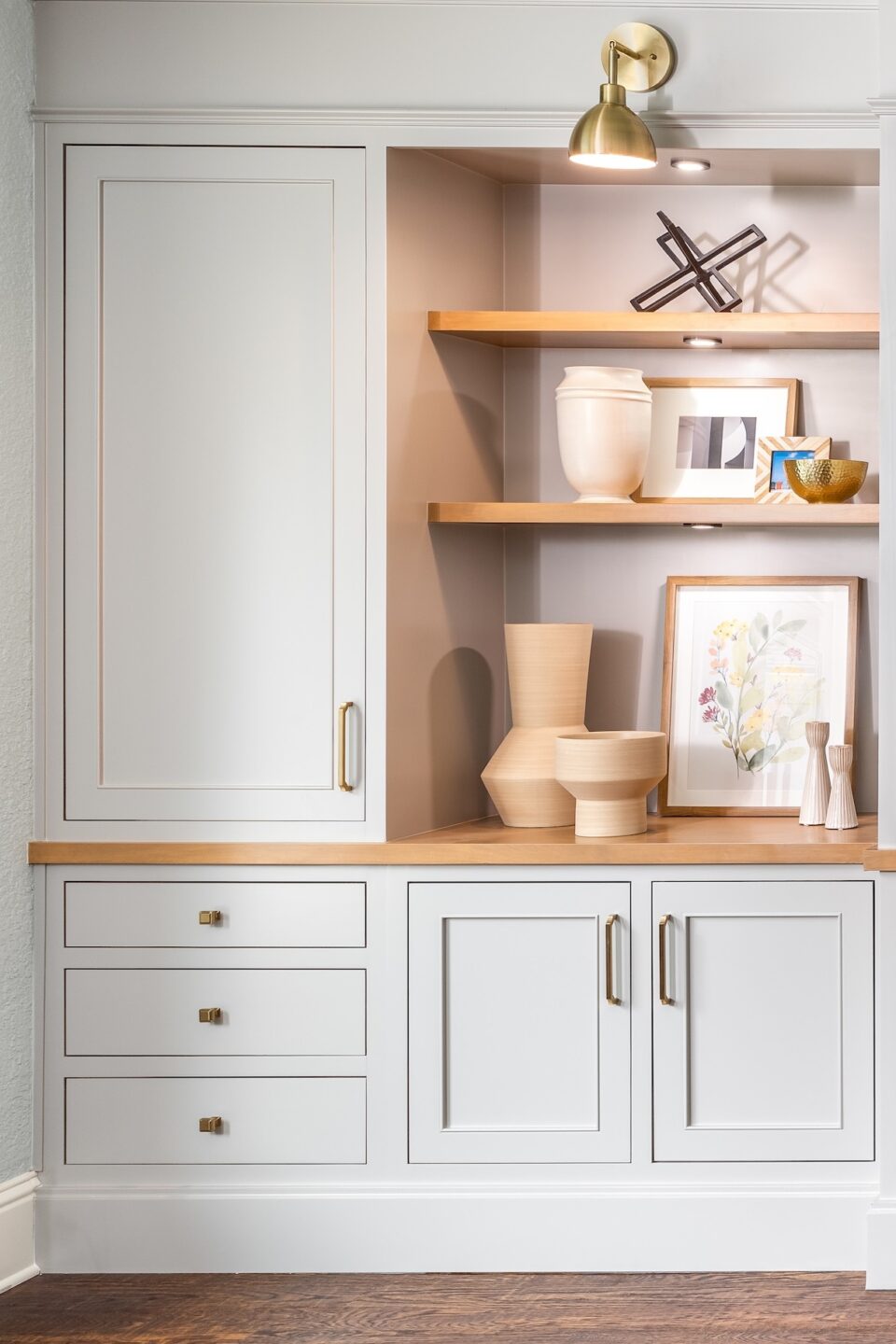 Living Room Built In Shelves Console