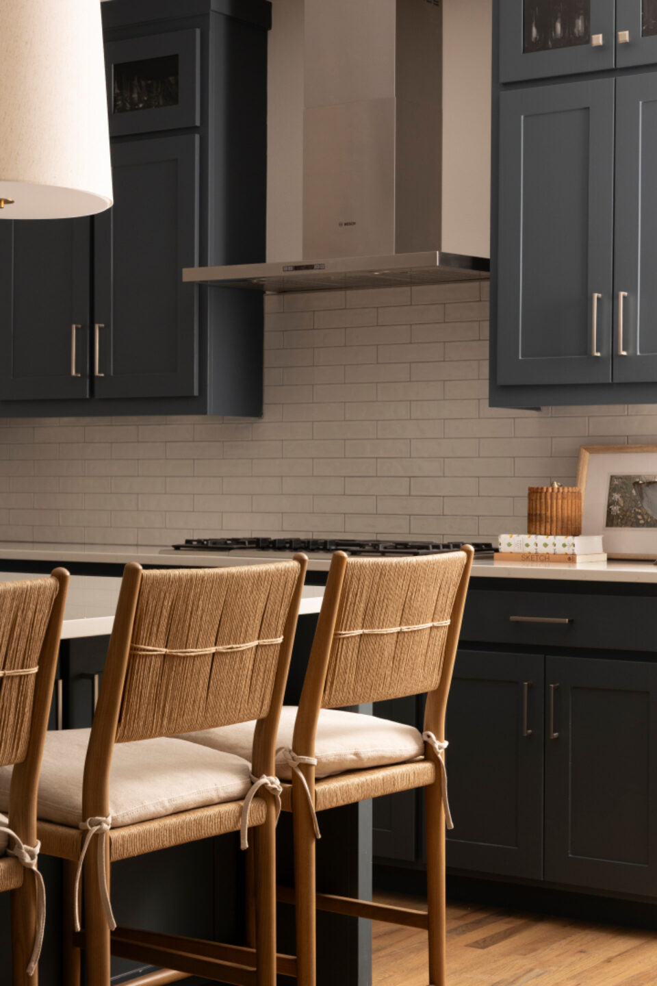 Kitchen Island Stools Trella Design And Remodel